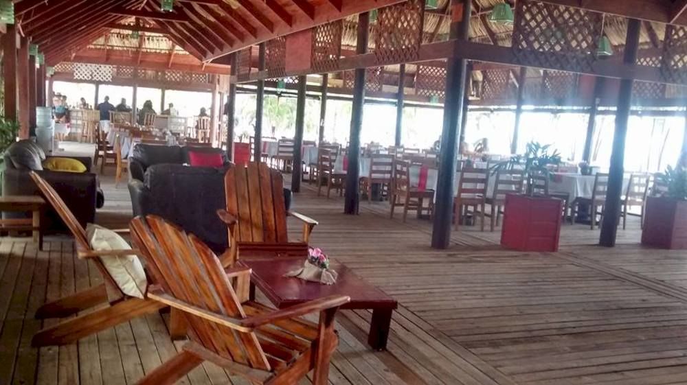 Las Palmas Beach Hotel Dixon Cove Exterior foto